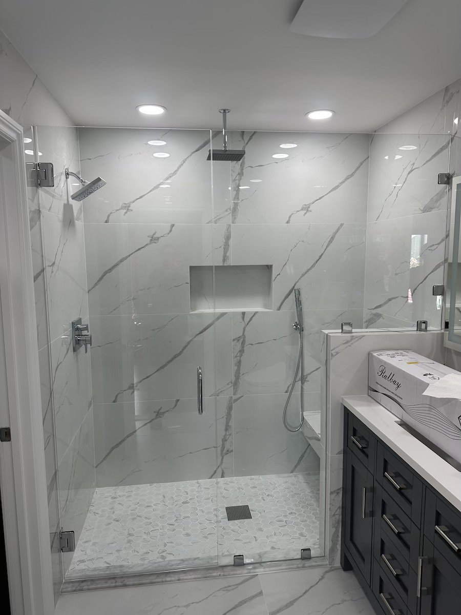 Shower Door Showroom in Michigan - Fortune Shower Doors