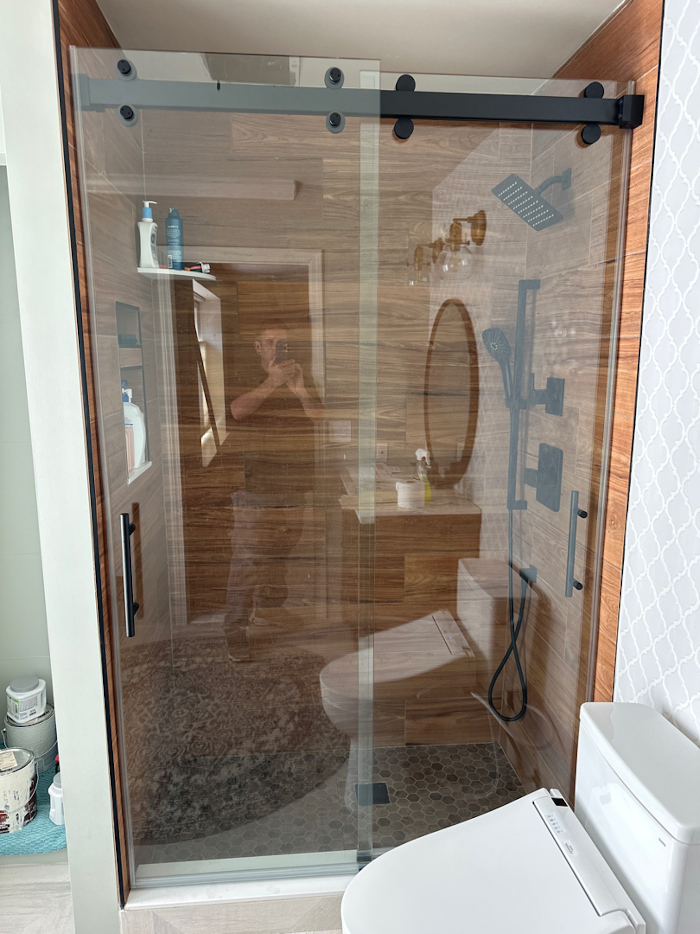 glass shower enclosures Clinton Township