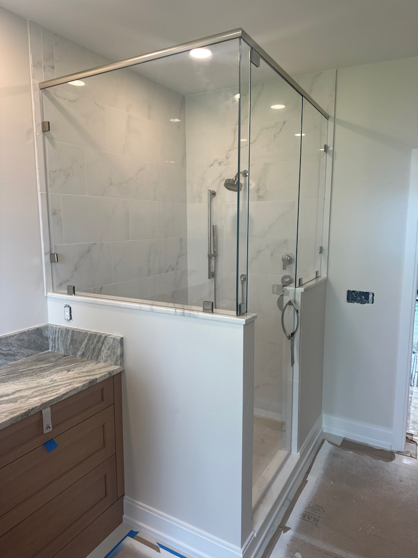 shower door handles and towel bars